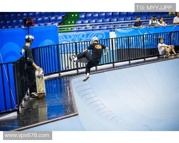 南京滑板队与成都滑板队赛后复盘分析意识碰撞与战术对决 南京滑板队与成都滑板队赛后复盘分析意识碰撞与战术对决