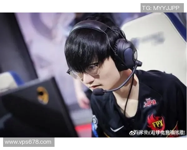 深入探讨FPX战队在比赛中的团队配合与数据分析表现